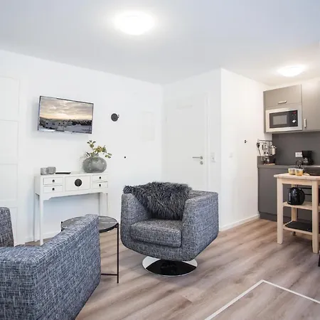 Naturliebe-aktivurlaub Und Auszeit Mit Hund Direkt An Wanderwegen Im Grünen Apartment